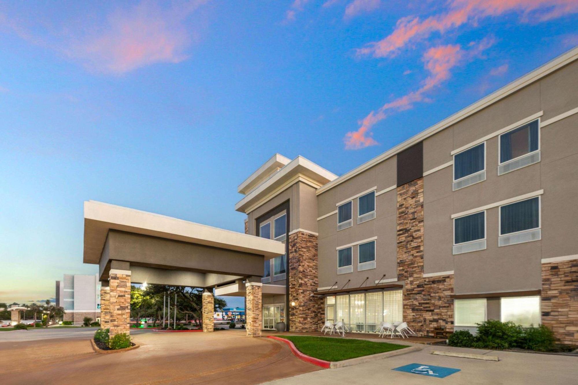 Hotel La Quinta By Wyndham Rockport - Fulton Exterior foto