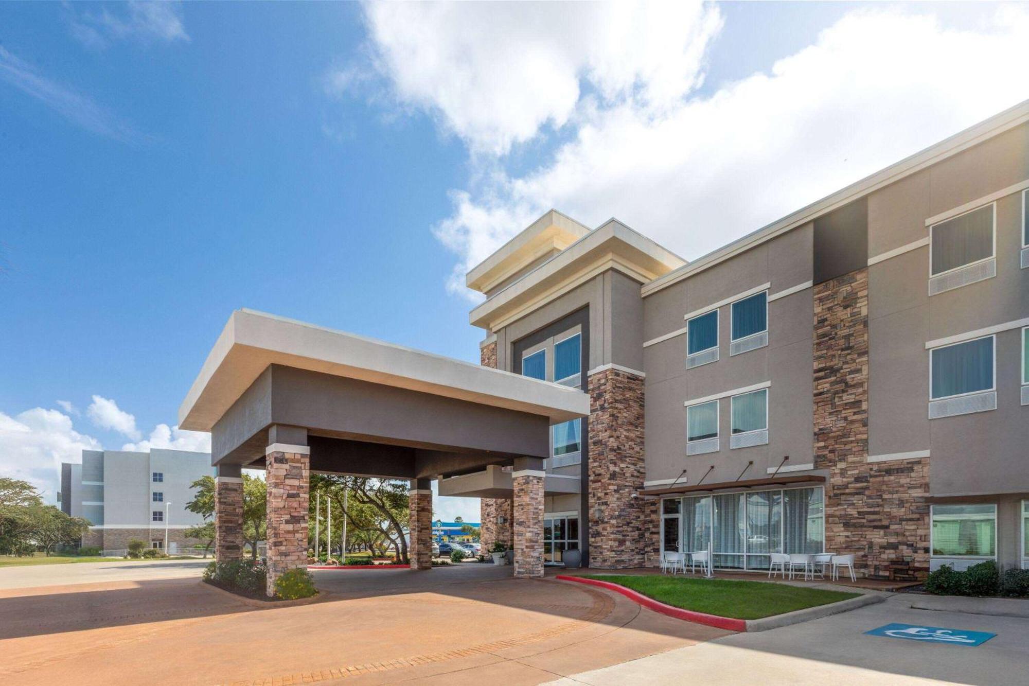 Hotel La Quinta By Wyndham Rockport - Fulton Exterior foto